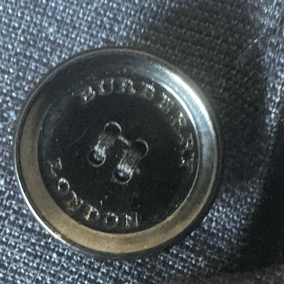 Burberry London suit jacket/blazer
Size IT 48S (US 38S) - Picture 10 of 14